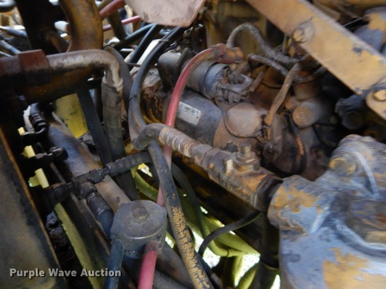 image for item DS6260 1995 Caterpillar 615C Series II  elevating scraper