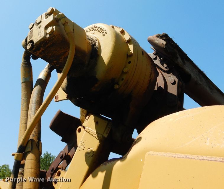 image for item DS6260 1995 Caterpillar 615C Series II  elevating scraper