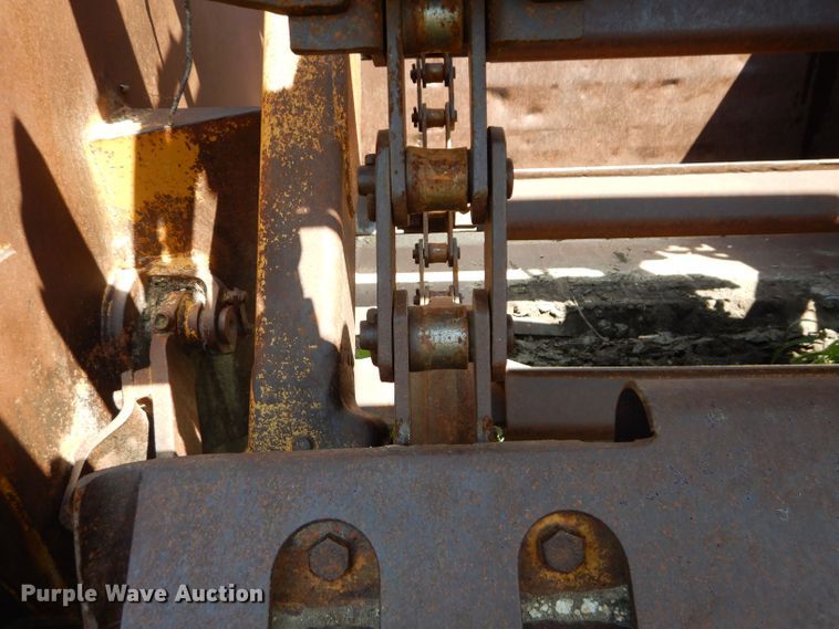 image for item DS6260 1995 Caterpillar 615C Series II  elevating scraper