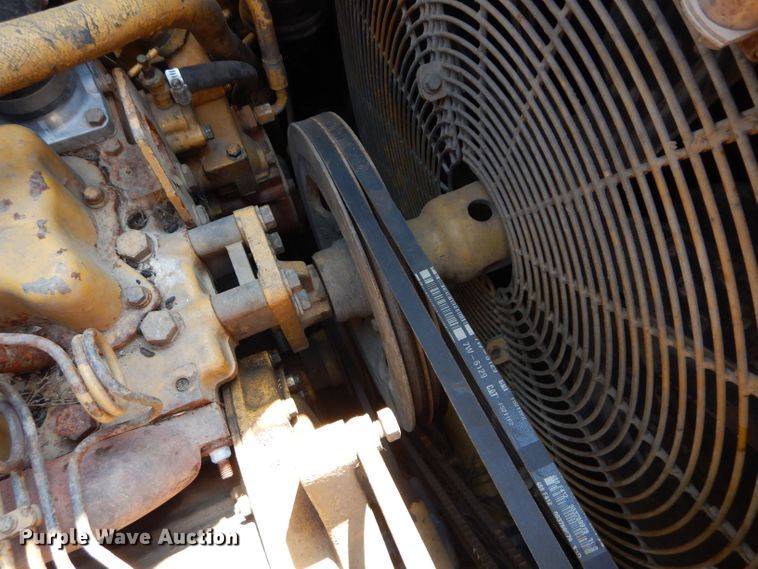 image for item DS6260 1995 Caterpillar 615C Series II  elevating scraper