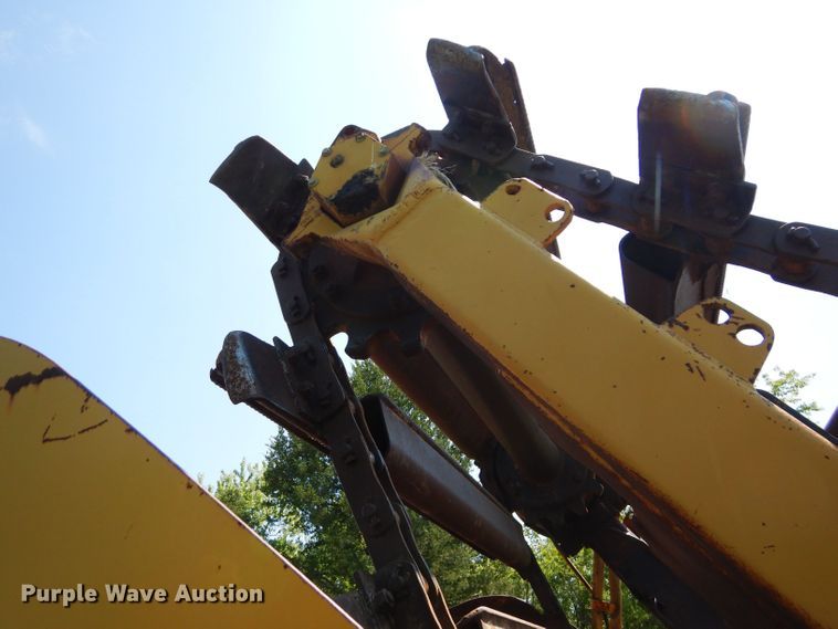 image for item DS6260 1995 Caterpillar 615C Series II  elevating scraper