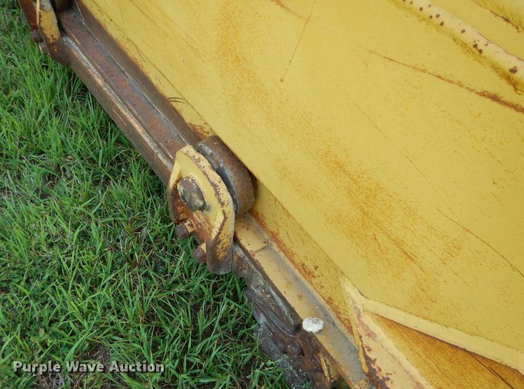 image for item DS6260 1995 Caterpillar 615C Series II  elevating scraper