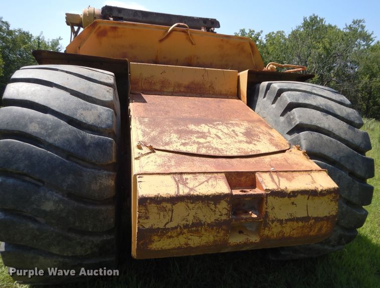 image for item DS6260 1995 Caterpillar 615C Series II  elevating scraper