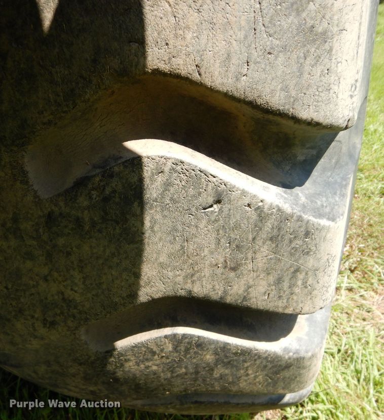 image for item DS6260 1995 Caterpillar 615C Series II  elevating scraper