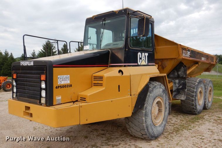 image for item DS8195 2000 Caterpillar D250E II  haul truck
