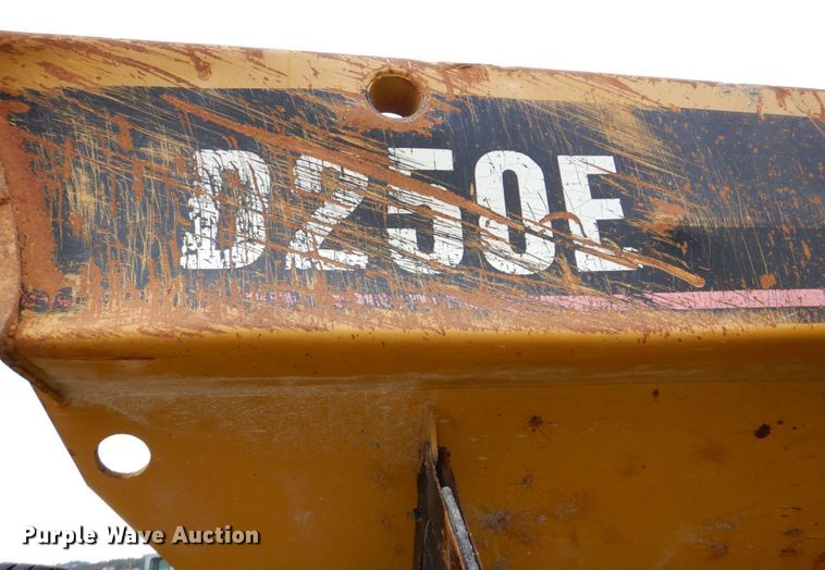 image for item DS8195 2000 Caterpillar D250E II  haul truck