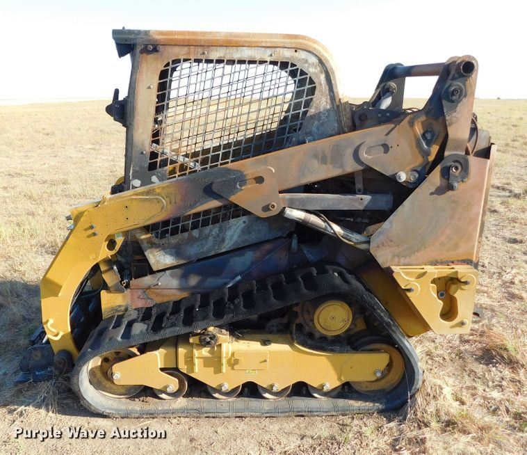 image for item GP9585 2017 Caterpillar 259D  tracked skid steer loader