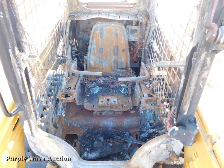 image for item GP9585 2017 Caterpillar 259D  tracked skid steer loader