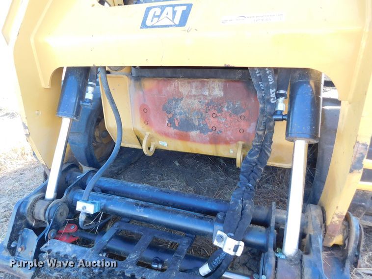 image for item GP9585 2017 Caterpillar 259D  tracked skid steer loader