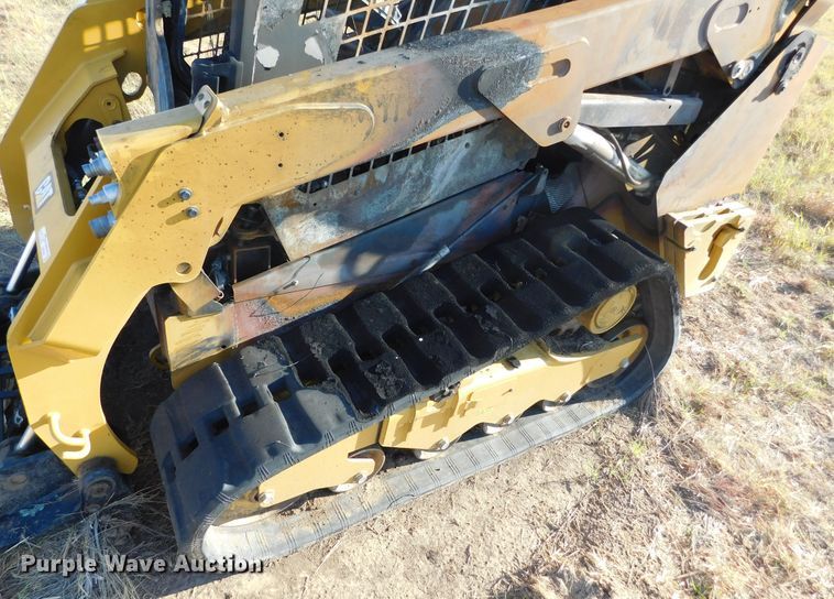 image for item GP9585 2017 Caterpillar 259D  tracked skid steer loader