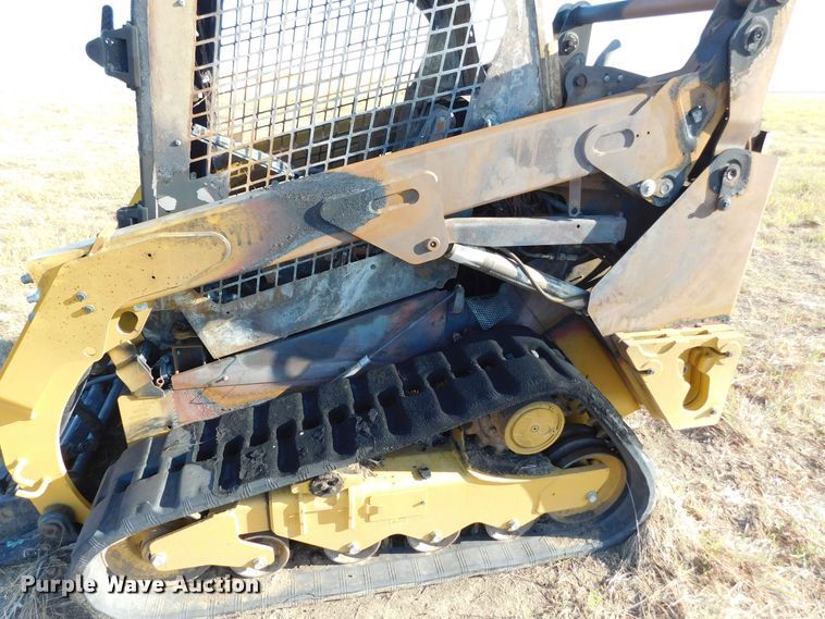 image for item GP9585 2017 Caterpillar 259D  tracked skid steer loader