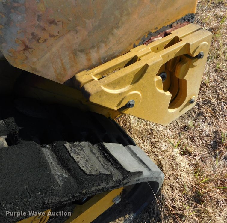 image for item GP9585 2017 Caterpillar 259D  tracked skid steer loader