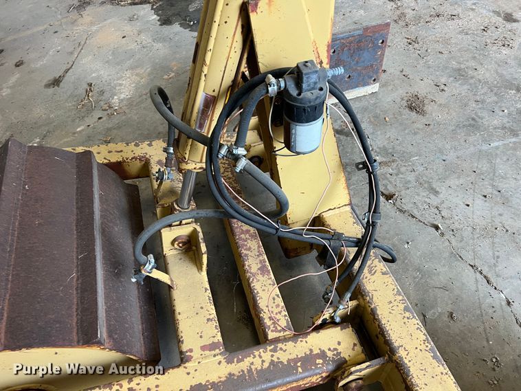 image for item IA9001 Cross Manufacturing  rumble strip former