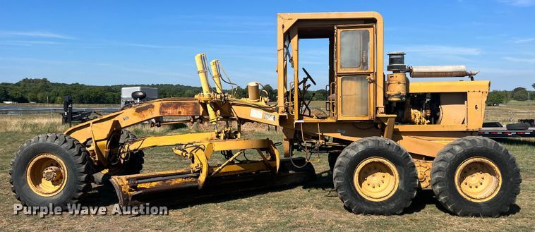 image for item IA9016 Clark 364  rigid frame motor grader