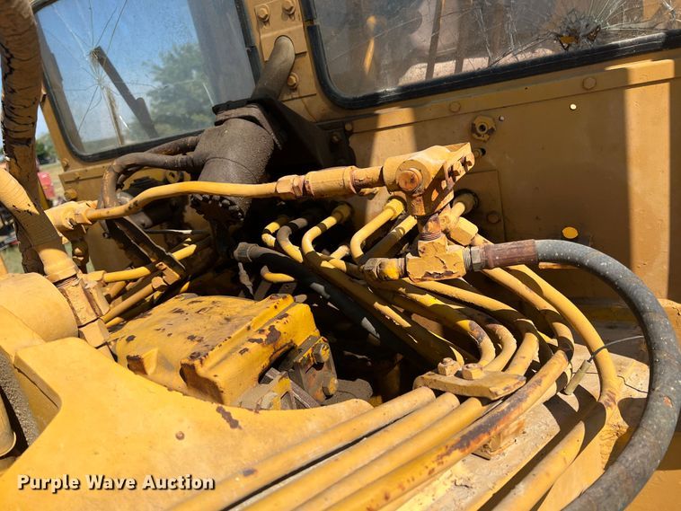 image for item IA9016 Clark 364  rigid frame motor grader