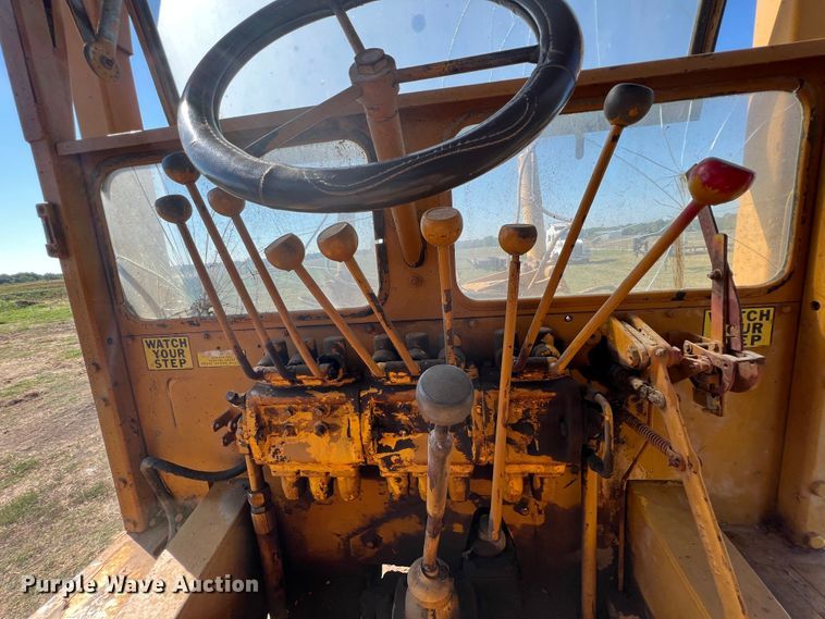 image for item IA9016 Clark 364  rigid frame motor grader