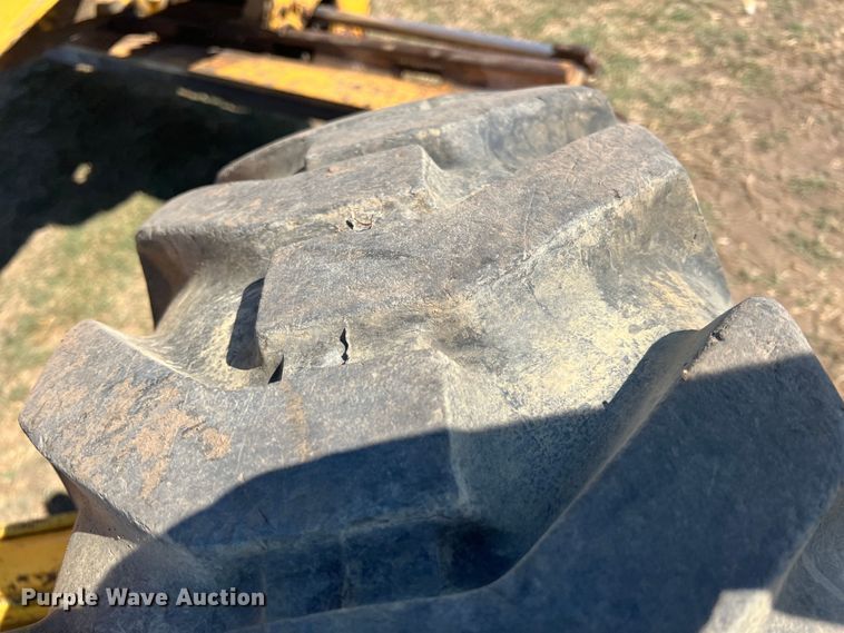 image for item IA9016 Clark 364  rigid frame motor grader