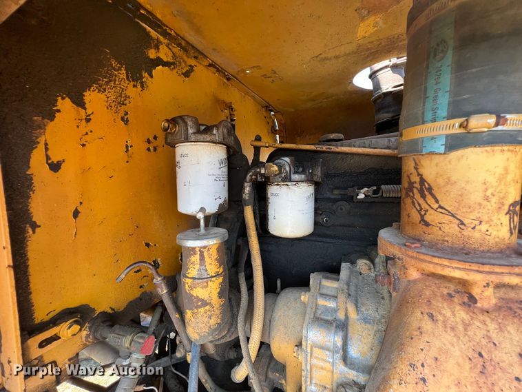 image for item IA9016 Clark 364  rigid frame motor grader