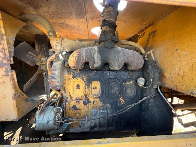 image for item IA9016 Clark 364  rigid frame motor grader