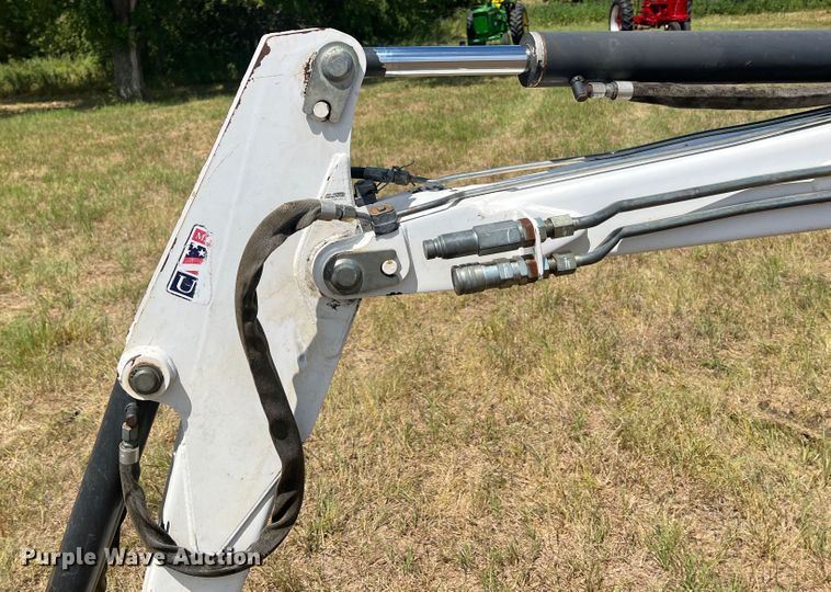 image for item IA9022 2007 Bobcat 323  mini excavator