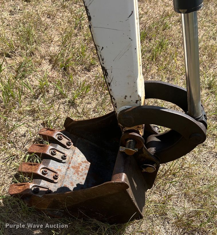 image for item IA9022 2007 Bobcat 323  mini excavator