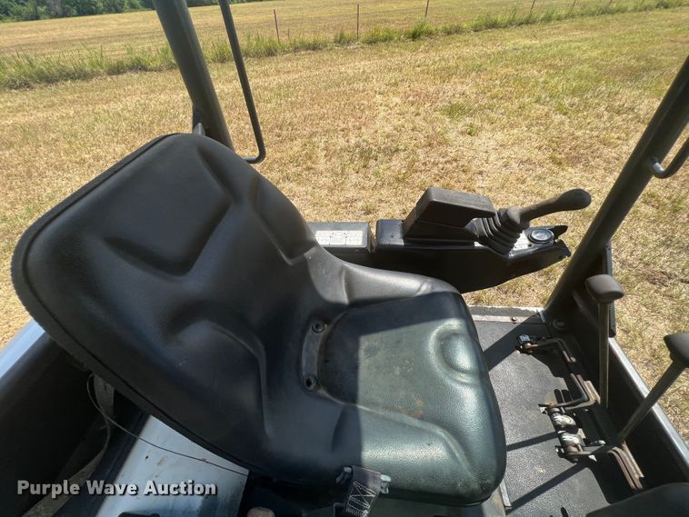 image for item IA9022 2007 Bobcat 323  mini excavator