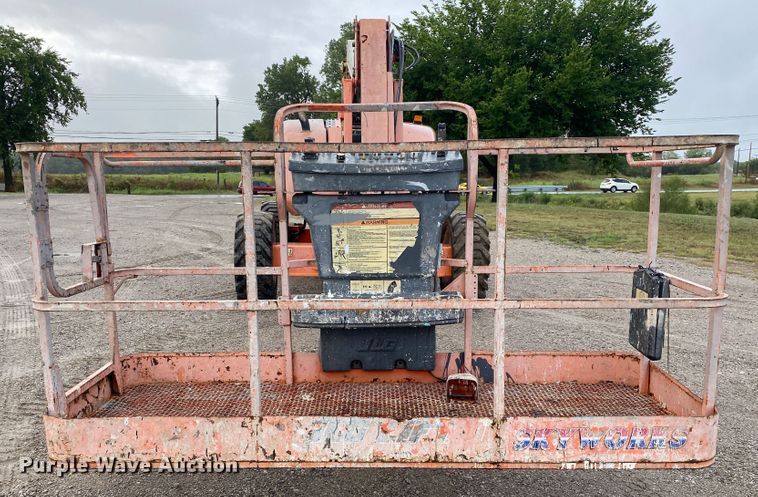 image for item JA9047 2008 JLG 600AJ  boom lift