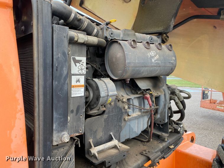 image for item JA9047 2008 JLG 600AJ  boom lift