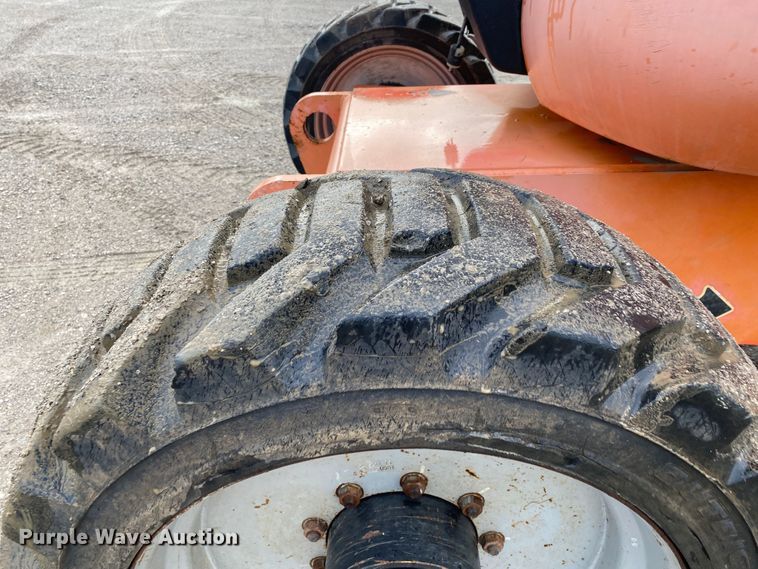 image for item JA9047 2008 JLG 600AJ  boom lift