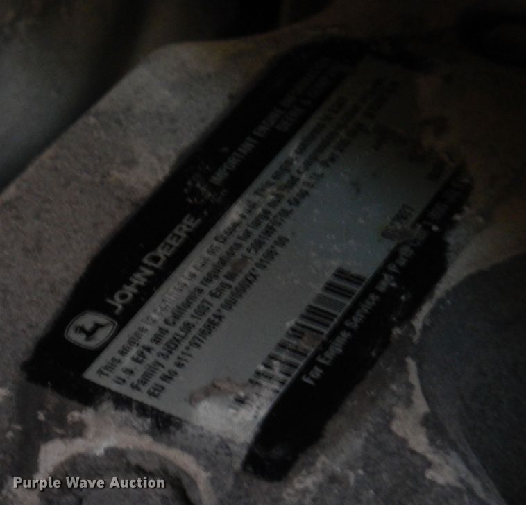 image for item JA9781 2003 Roadtec SB2500C  shuttle buggy material transfer vehicle