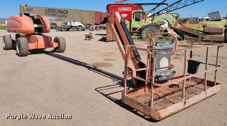 image for item JC9609 2005 JLG 860SJ  boom lift