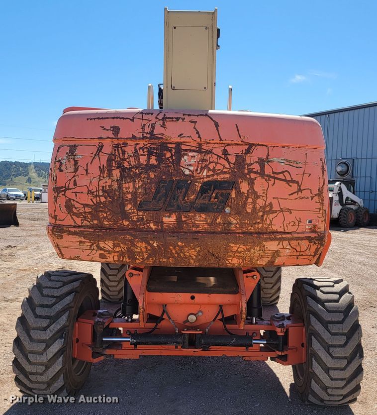 image for item JC9609 2005 JLG 860SJ  boom lift