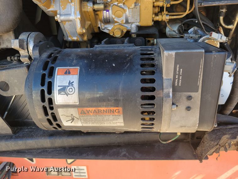 image for item JC9609 2005 JLG 860SJ  boom lift