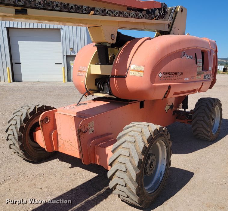 image for item JC9609 2005 JLG 860SJ  boom lift