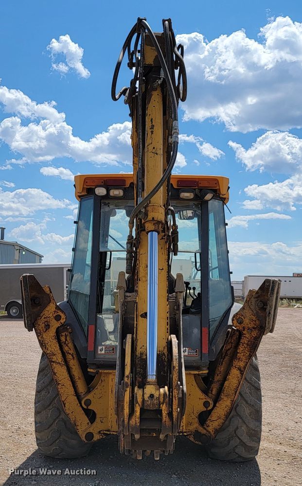 image for item JC9635 2002 John Deere 310SG  backhoe