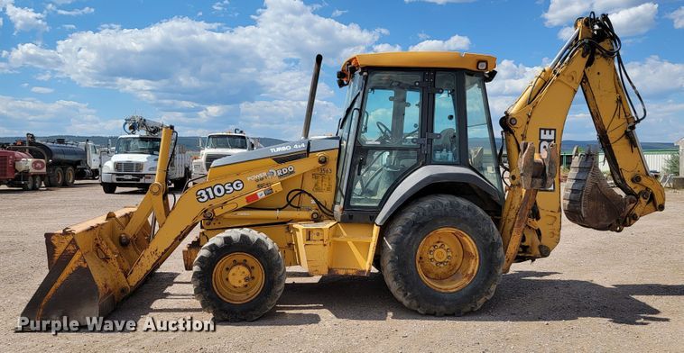 image for item JC9635 2002 John Deere 310SG  backhoe
