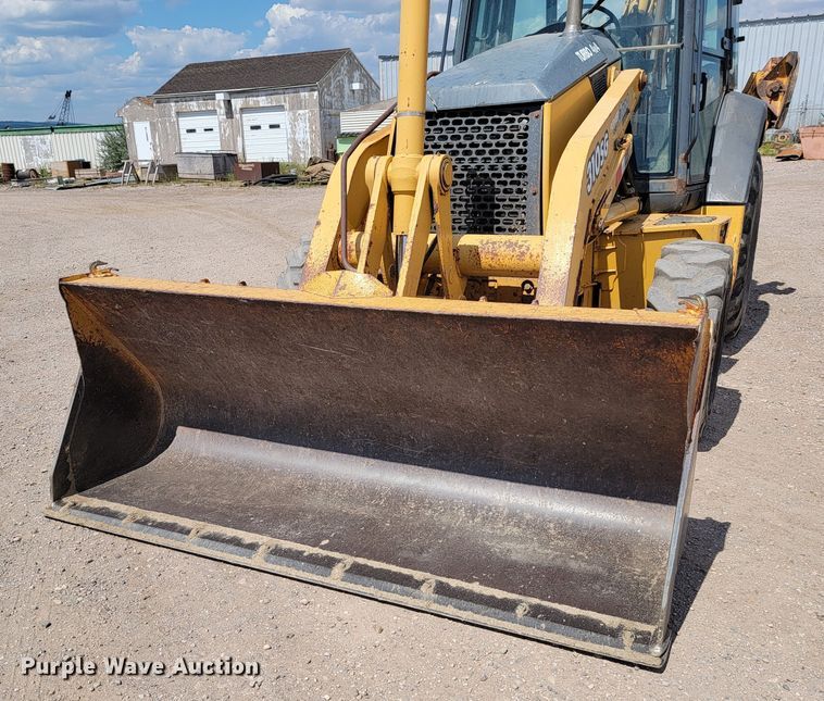 image for item JC9635 2002 John Deere 310SG  backhoe