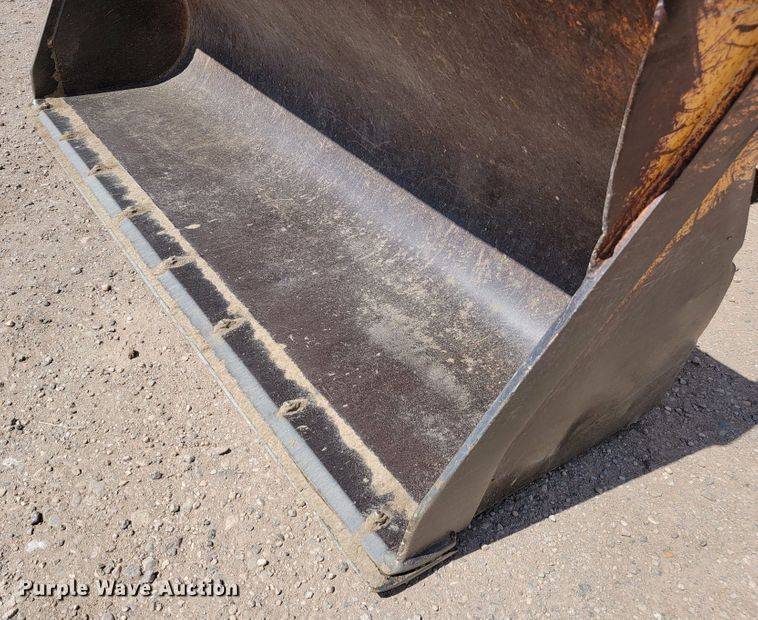 image for item JC9635 2002 John Deere 310SG  backhoe