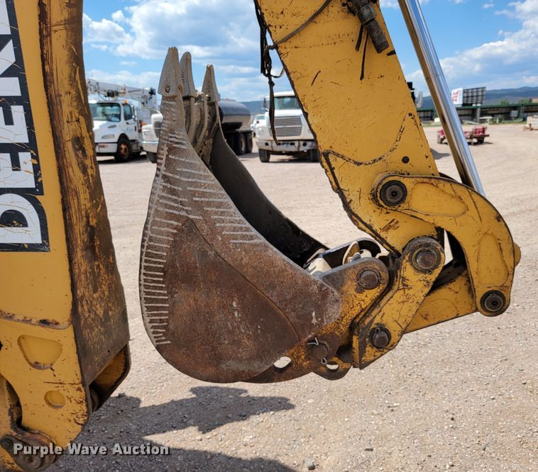 image for item JC9635 2002 John Deere 310SG  backhoe