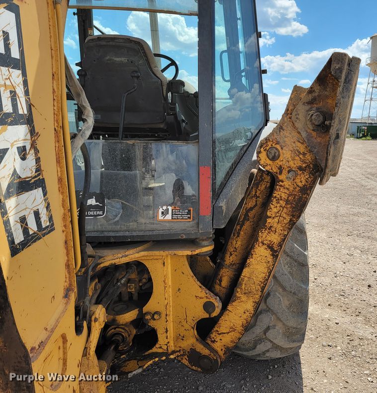 image for item JC9635 2002 John Deere 310SG  backhoe