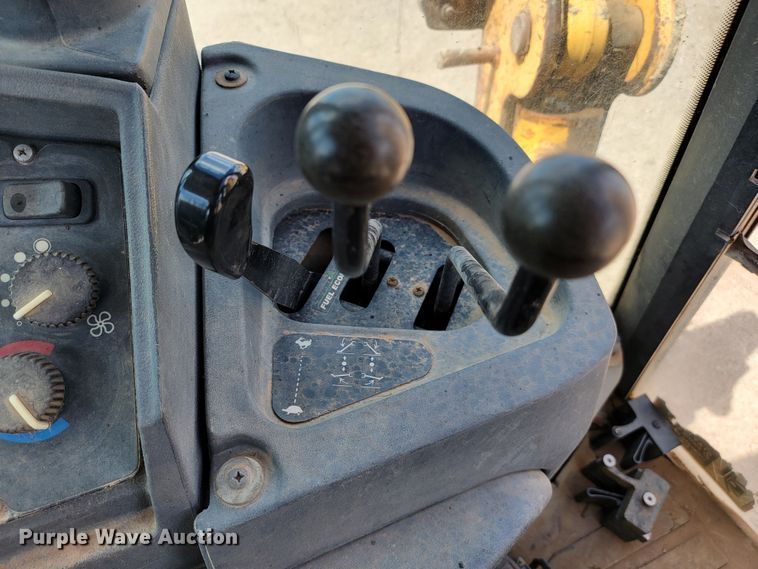 image for item JC9635 2002 John Deere 310SG  backhoe