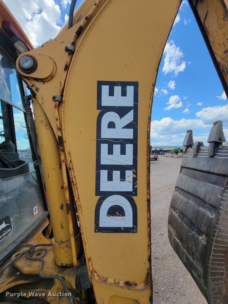 image for item JC9635 2002 John Deere 310SG  backhoe