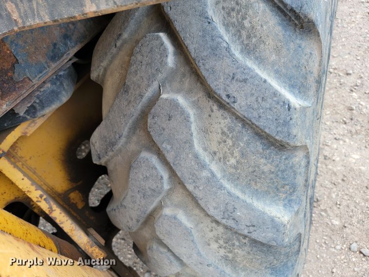 image for item JC9635 2002 John Deere 310SG  backhoe