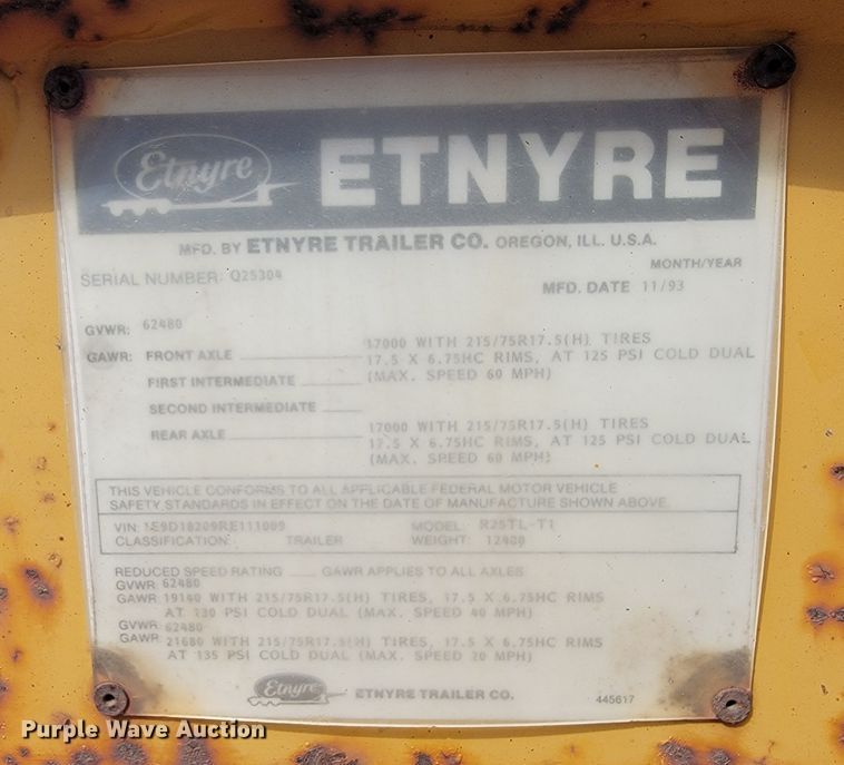 image for item JC9640 1994 Etnyre  equipment trailer