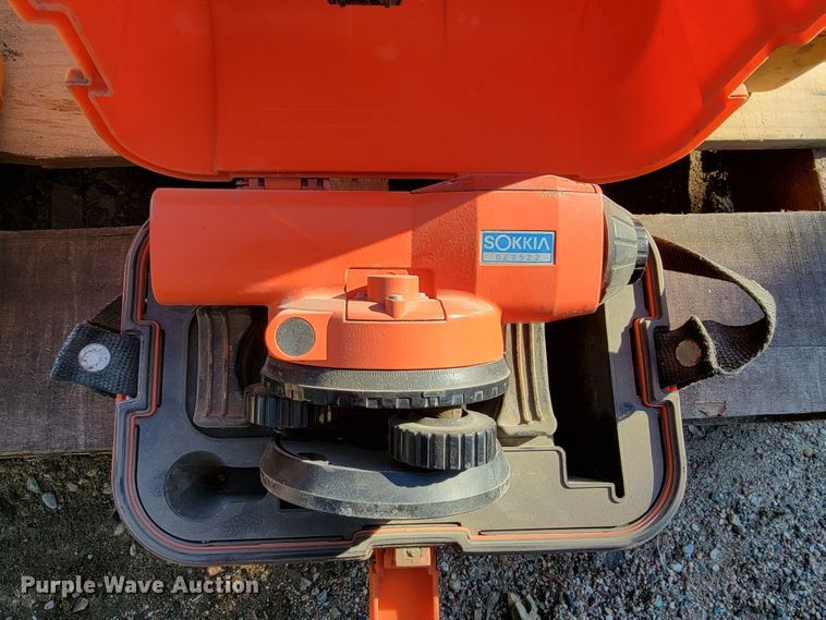 image for item JC9649 Laser leveling equipment