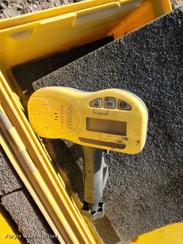 image for item JC9649 Laser leveling equipment