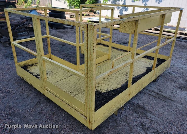 image for item JC9655 Man basket