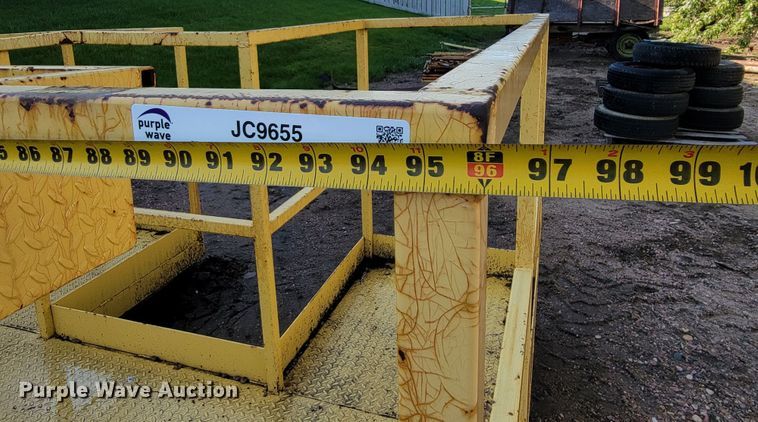 image for item JC9655 Man basket