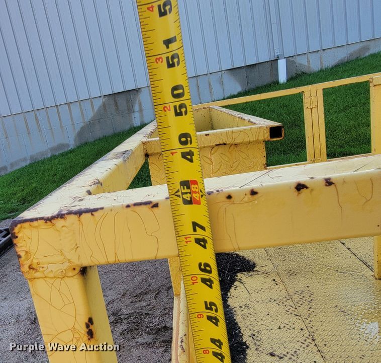 image for item JC9655 Man basket