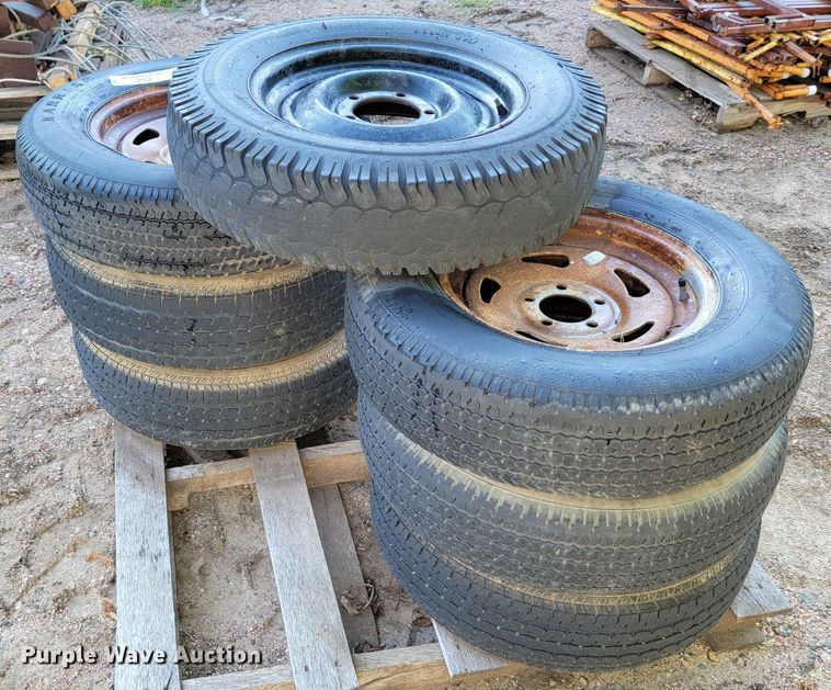 image for item JC9657 (7) tires and wheels